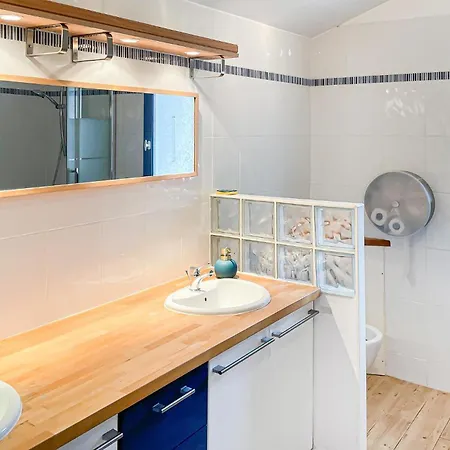 Дом отдыха Charmante Maison Avec Piscine *